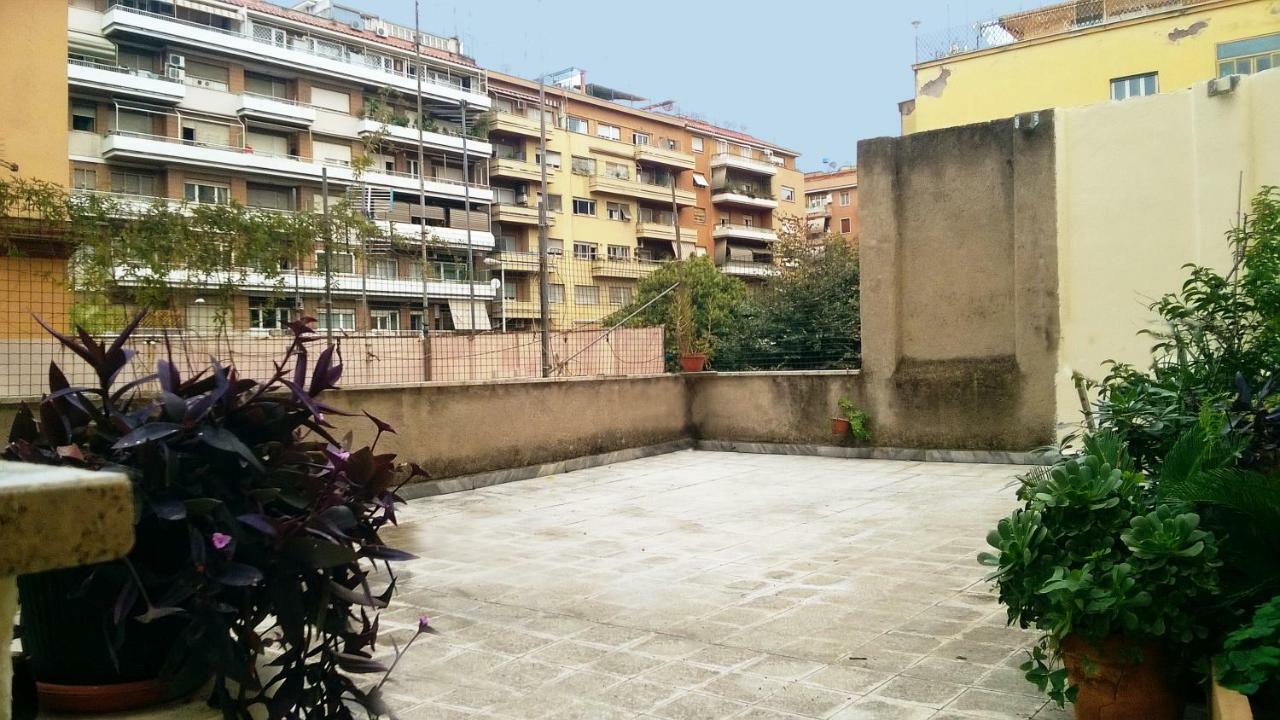 Apartment Close To Vatican Museums And To Metro Rome Exterior photo